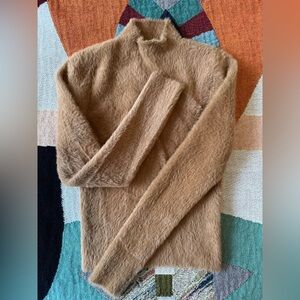 Aritzia Babaton Fuzzy Teddy Eyelash Brown Sweater Size S